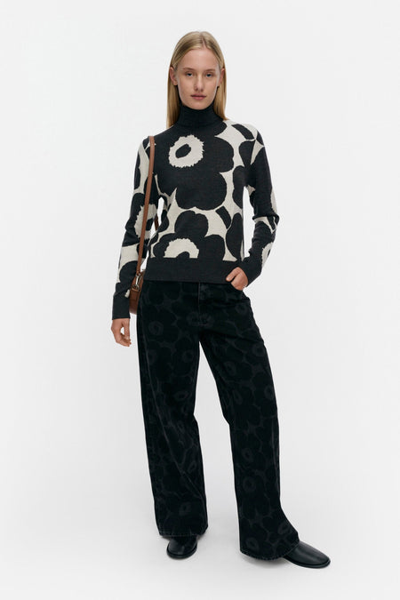 Marimekko - Sopimus Unikko Knitted Pullover in off white, dark grey