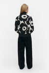 Marimekko - Sopimus Unikko Knitted Pullover in off white, dark grey