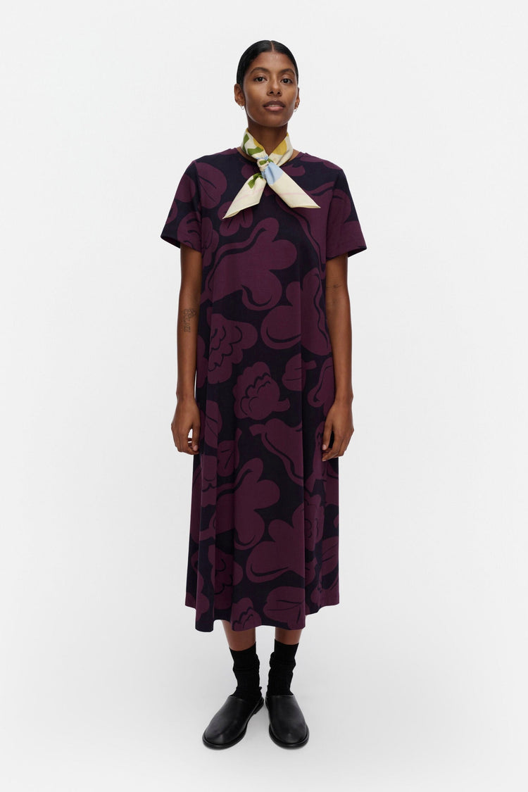Marimekko - Pisteinen Kukasta Kukkaan Dress in dark purple, dark navy