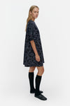 Marimekko Kukkiva Piirto Unikko Dress in dark blue, light blue