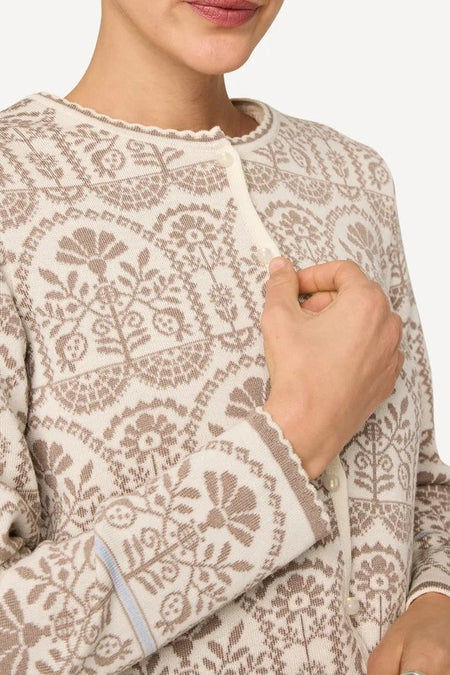 Oleana - Oddrun Cardigan - 816