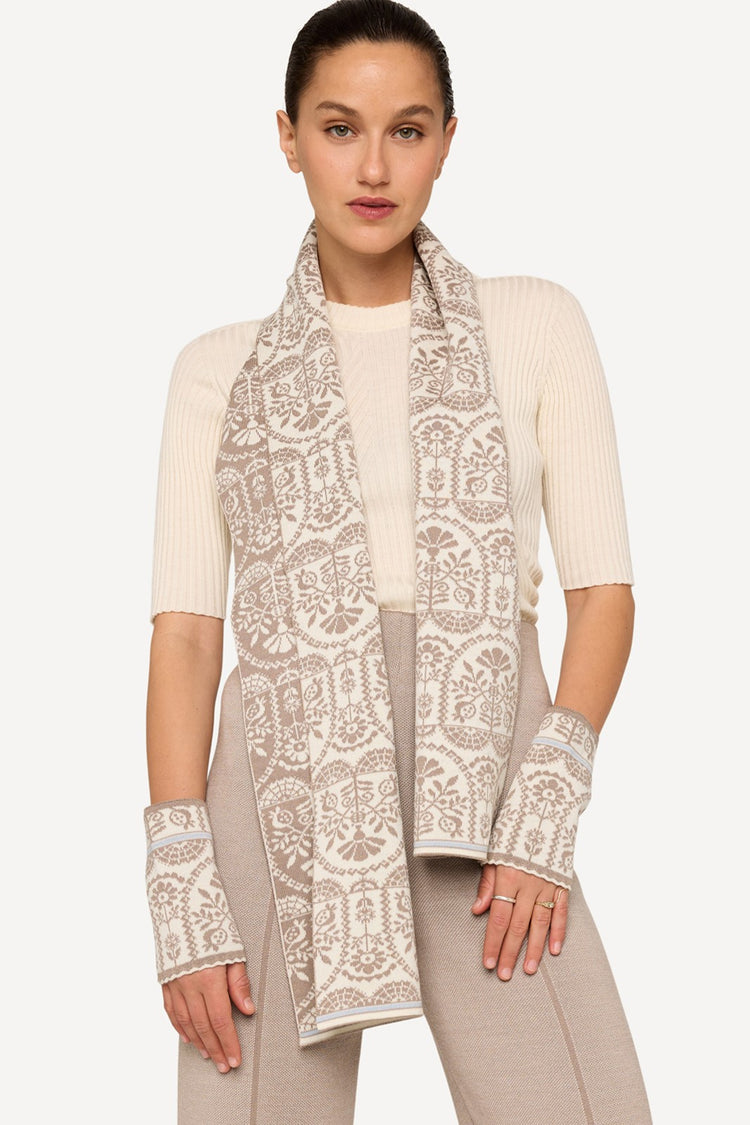 Oleana - Oddrun Scarf - 817