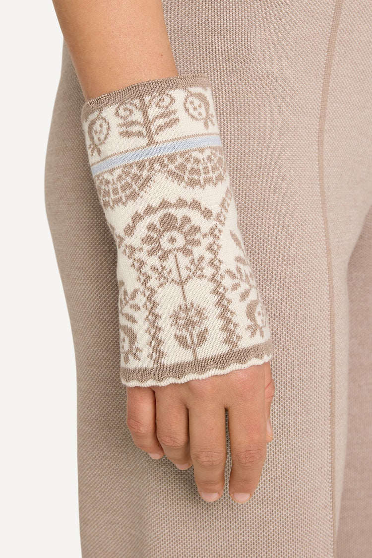 Oleana - Oddrun Wristlets - 818