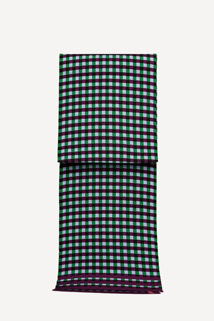 Oleana-Gingham-Graph-Scarf-556