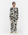 Marimekko Leiot Unikko Kioski Sweatshirt in black, off white