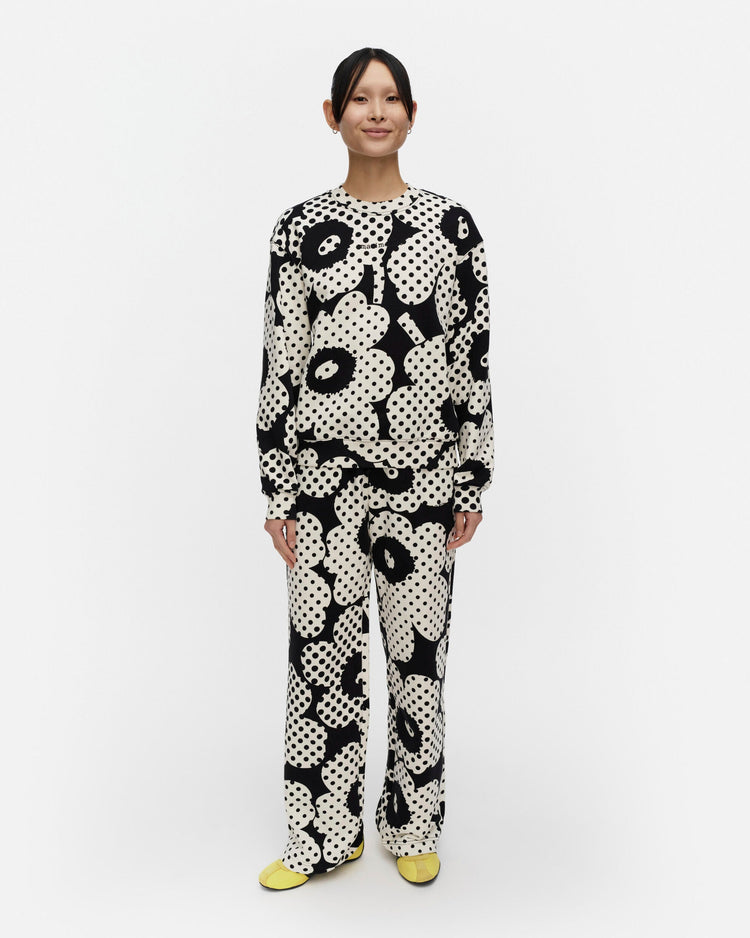 Marimekko Leiot Unikko Kioski Sweatshirt in black, off white