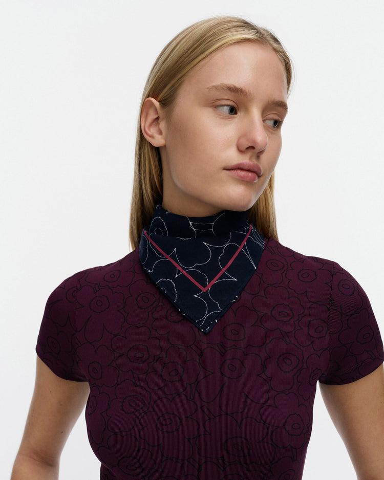Marimekko Pesofati Piirto Unikko Scarf in dark blue, off white, dk. rose