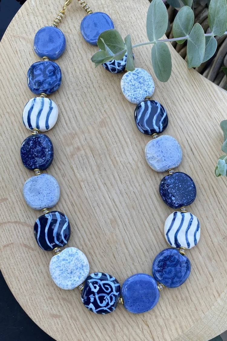 Kazuri - Pebbles - Blue and White