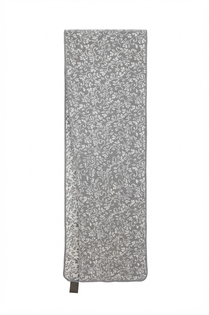 Invero - Shawl - Reike