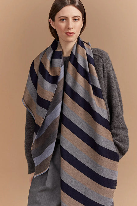 Traits - Lily Scarf